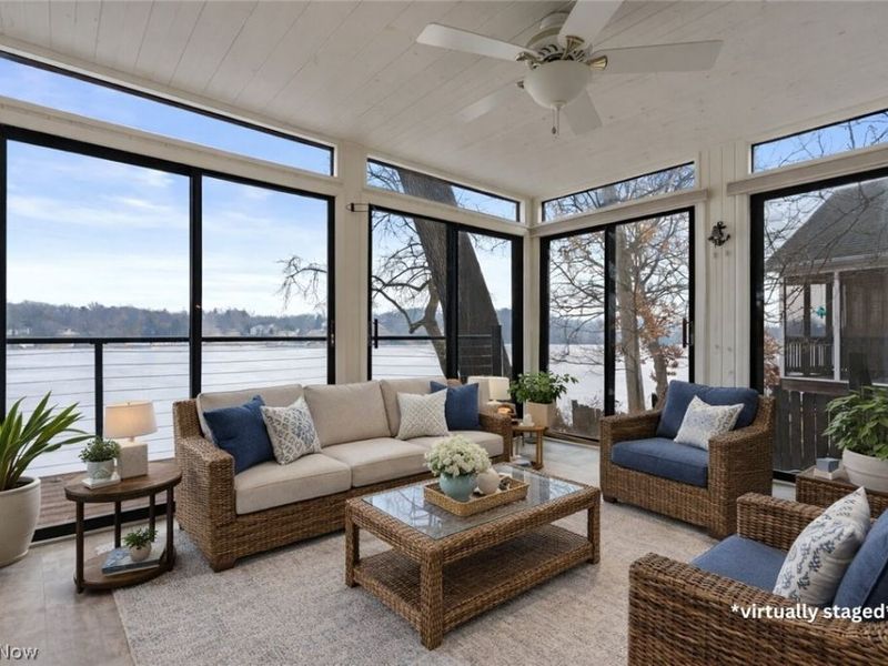 4387 Point Comfort Drive, New Franklin, OH 44319 Photo 13