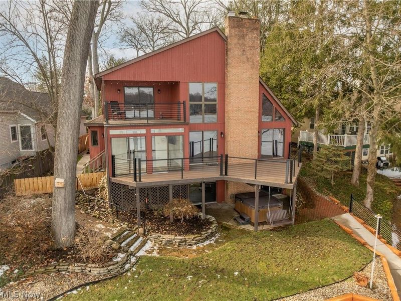 4387 Point Comfort Drive, New Franklin, OH 44319 Photo 2