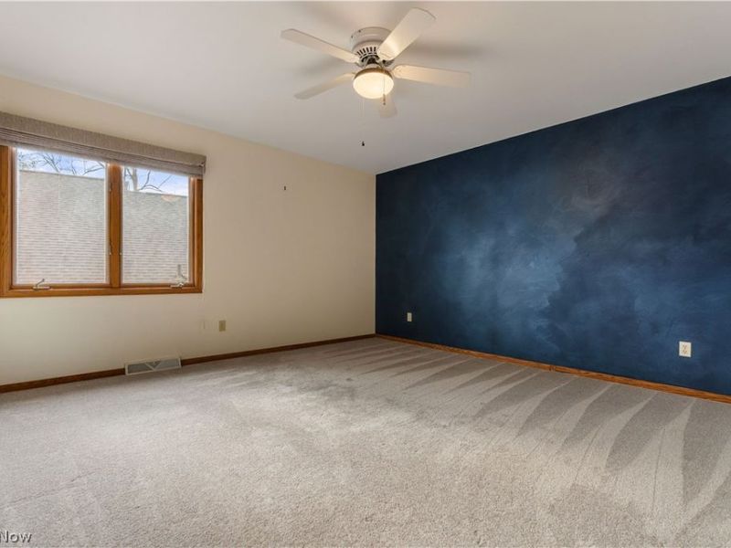 4387 Point Comfort Drive, New Franklin, OH 44319 Photo 27