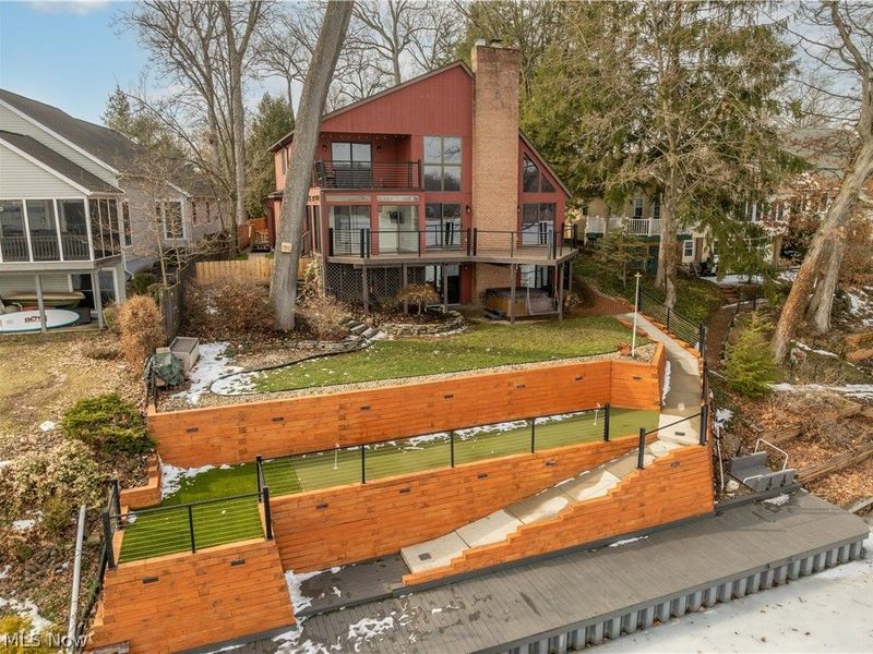 4387 Point Comfort Drive, New Franklin, OH 44319 Photo 3