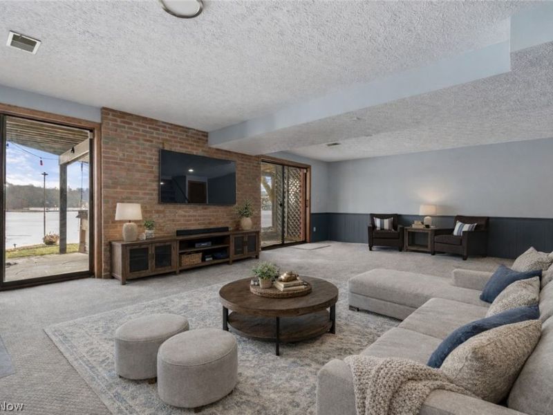 4387 Point Comfort Drive, New Franklin, OH 44319 Photo 37