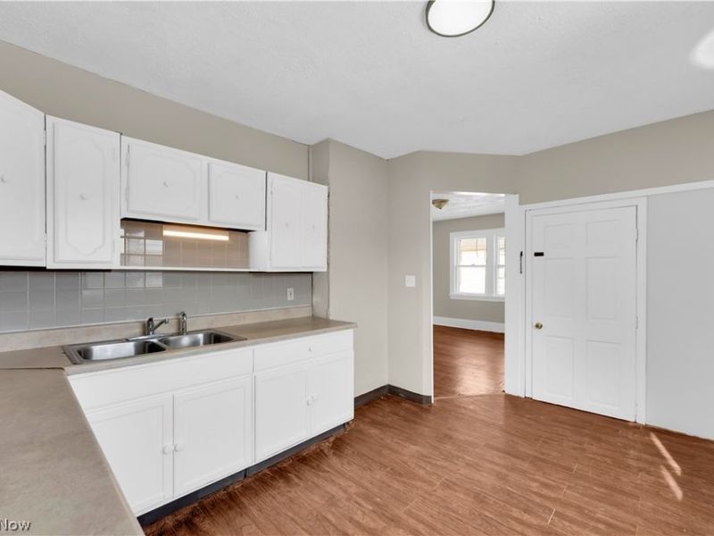 3519 W 100th Street, Unit 2, Cleveland, OH 44111 Photo 9