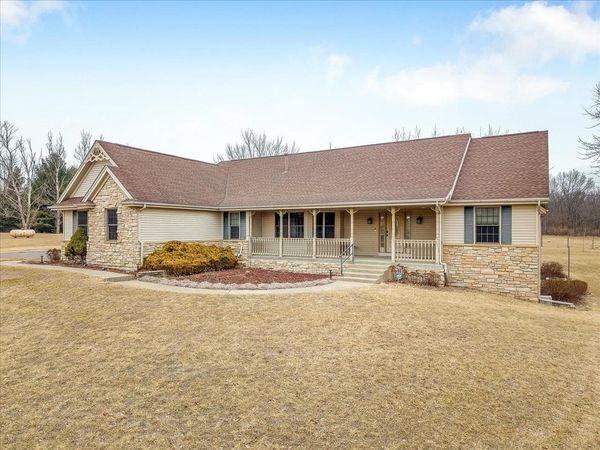 754 E Equestrian Point Drive, OREGON, IL 61061
