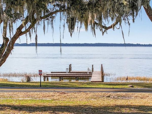 2898 ANN ROU ROAD, TAVARES, FL 32778