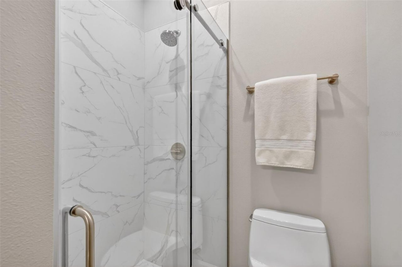 2898 Ann Rou Road, Tavares, FL 32778 Photo