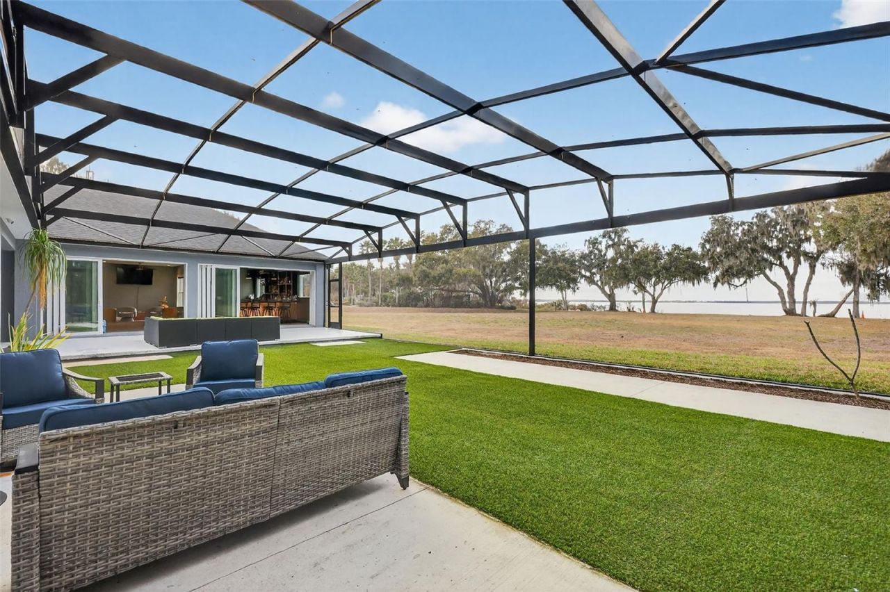 2898 Ann Rou Road, Tavares, FL 32778 Photo