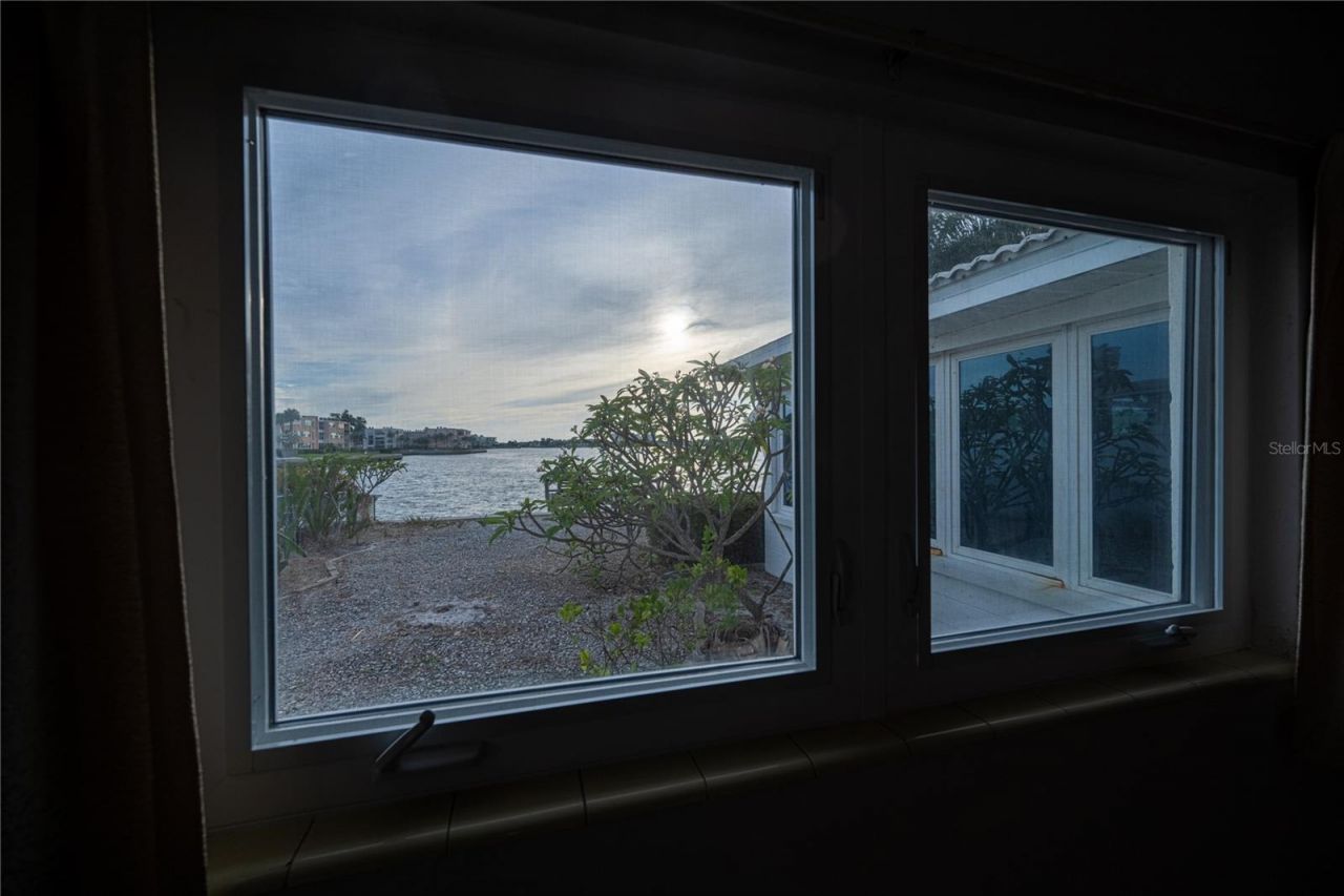 1425 Corey Way S, South Pasadena, FL 33707 Photo