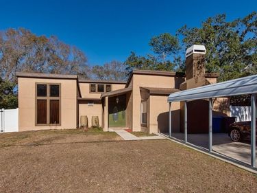 16123 E LAKE BURRELL DRIVE, LUTZ, FL 33549