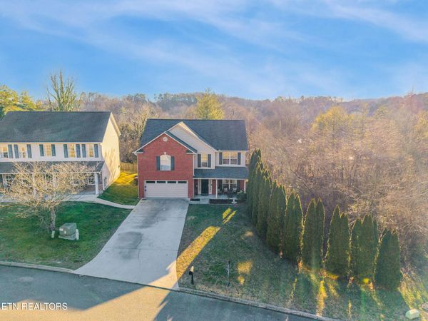 9948 Coral Springs Lane, Knoxville, TN 37922