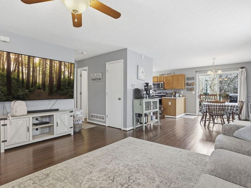 2112 Sondra Lane, Grove City, OH 43123 Photo 11