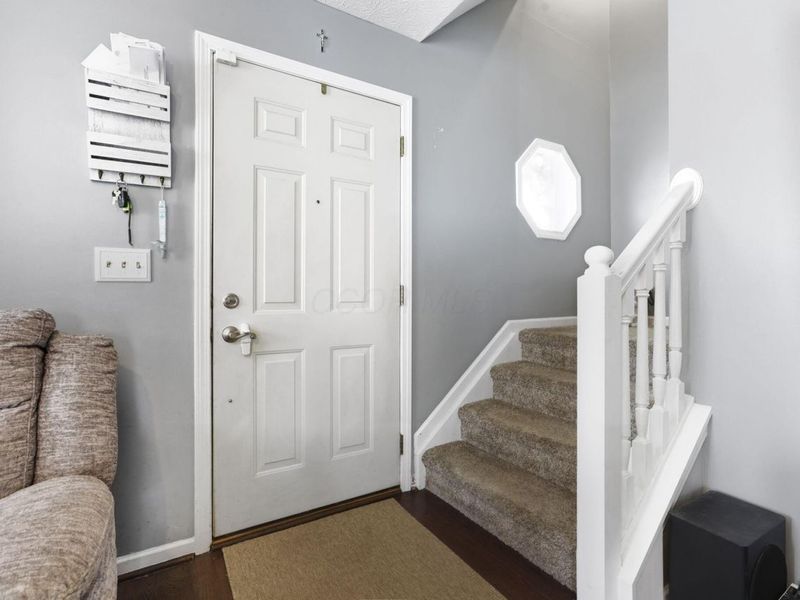 2112 Sondra Lane, Grove City, OH 43123 Photo 7