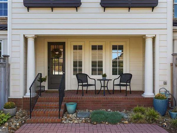 6088 Holly Park Lane SE, Mableton, GA 30126