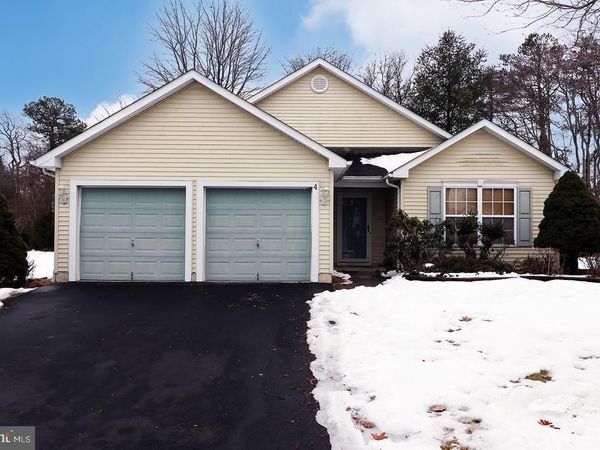 4 STANTON COURT, MANCHESTER TOWNSHIP, NJ 08759