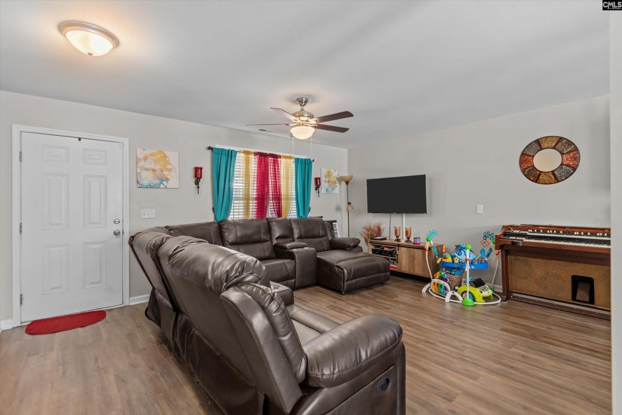 1619 Ogden Street  Photo 6