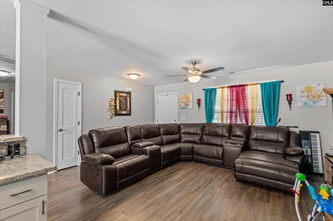 1619 Ogden Street  Photo 7