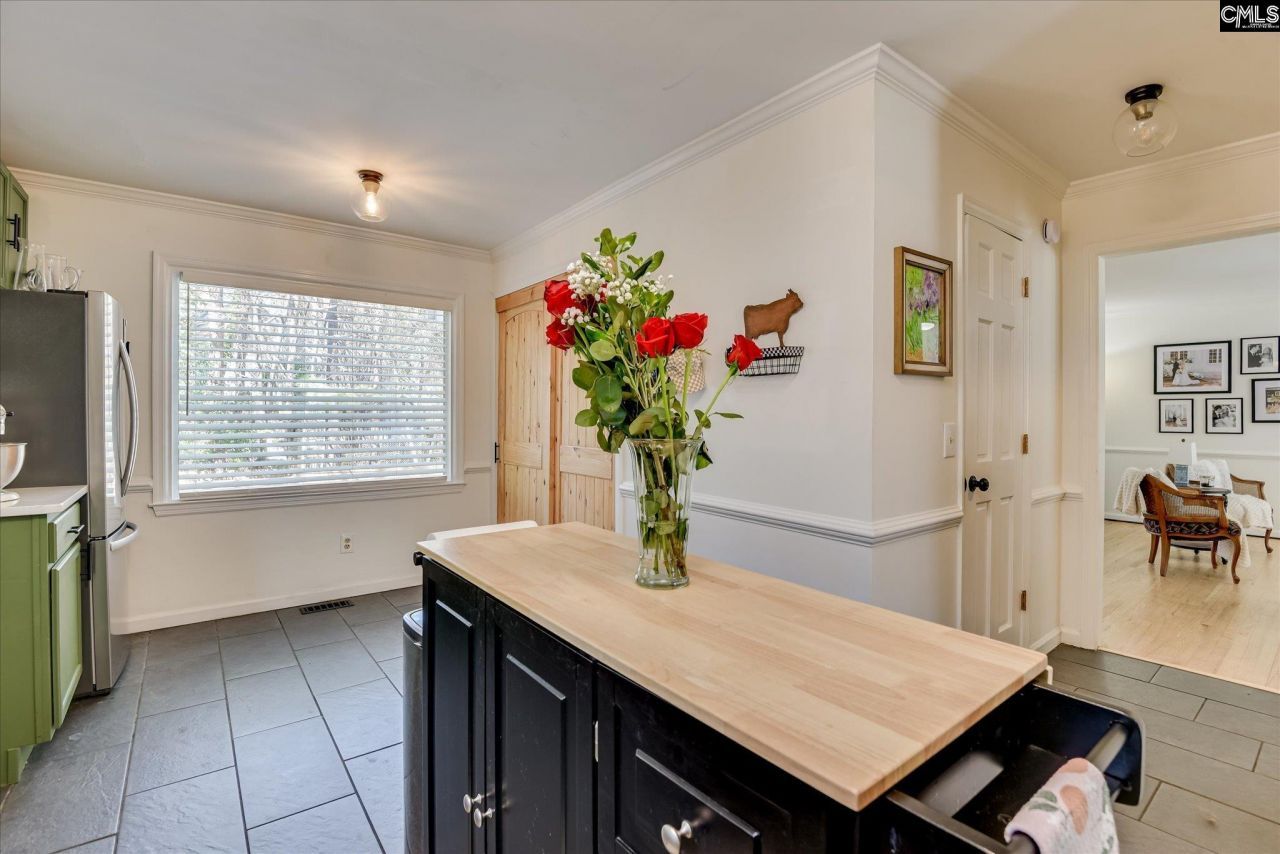 109 E Sparrowood Run Photo 14