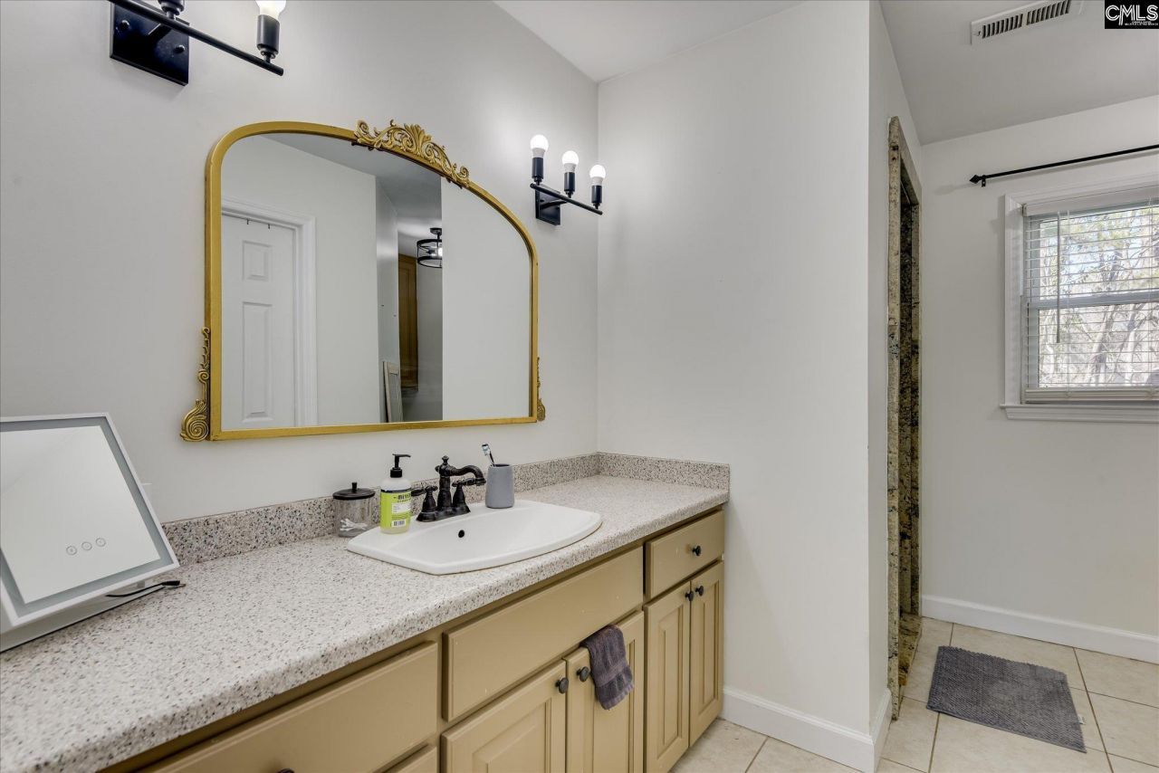 109 E Sparrowood Run Photo 20