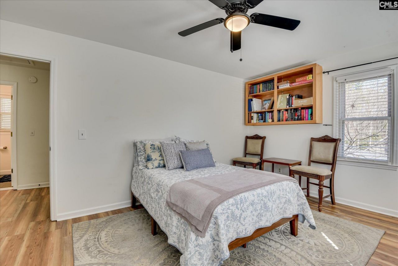 109 E Sparrowood Run Photo 23