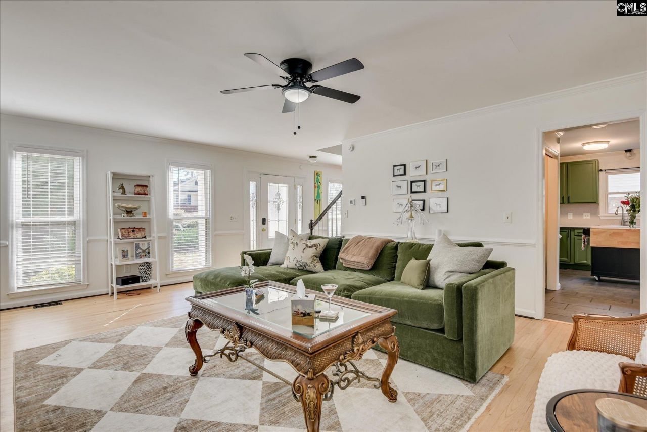 109 E Sparrowood Run Photo 8