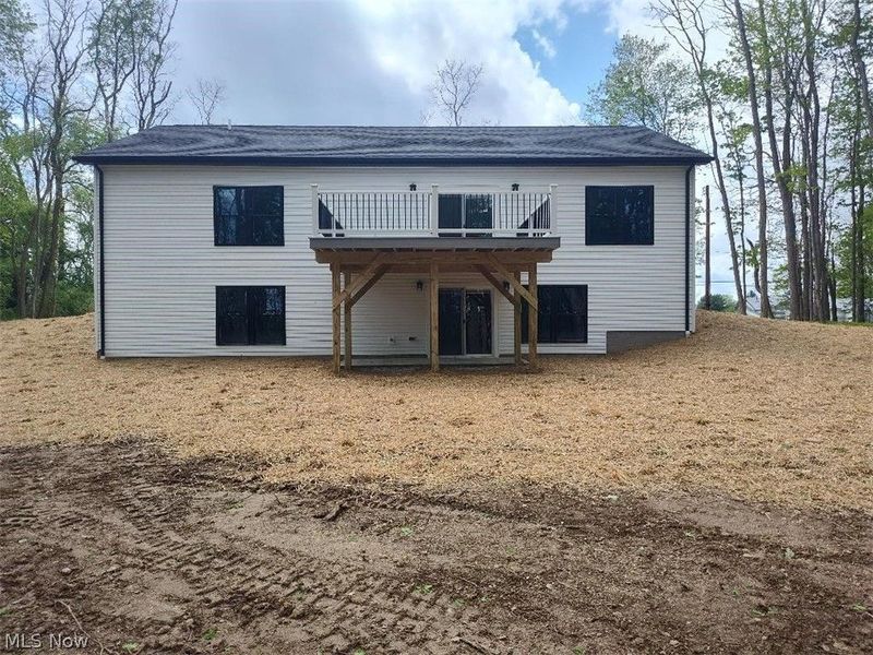 1335 Lake Vue Drive, Roaming Shores, OH 44085 Photo 5