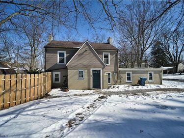 3613 Manchester Road, Coventry, OH 44319