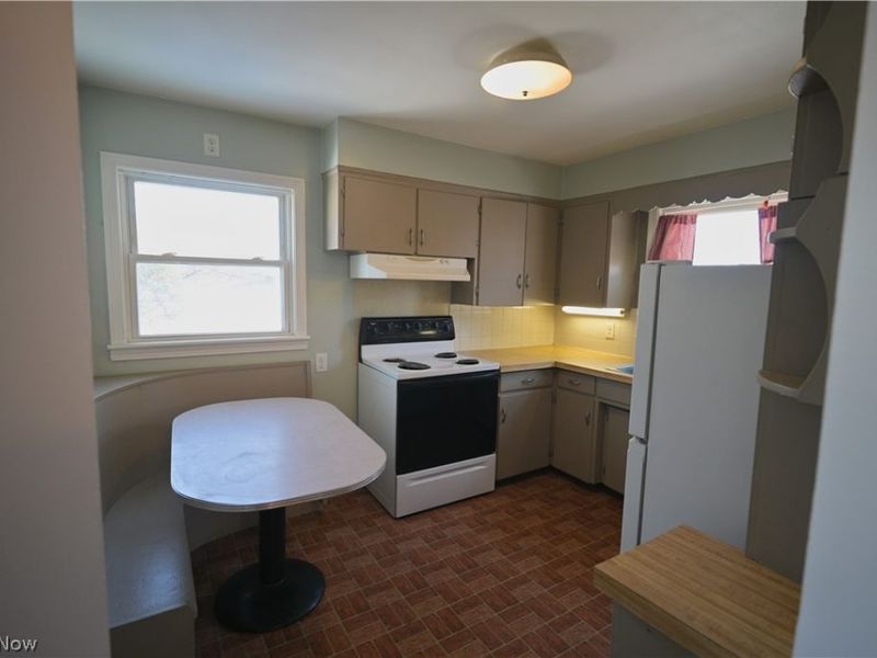 3613 Manchester Road, Coventry, OH 44319 Photo 32