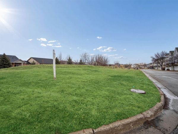 2150 NE 18th Street, Grimes, IA 50111