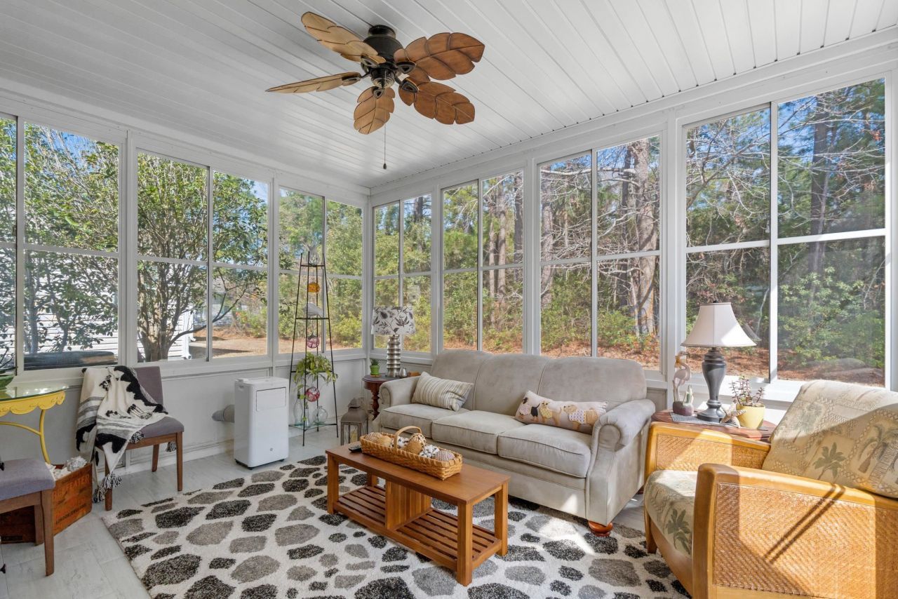 187 Lakeside Crossing Dr. Photo 31