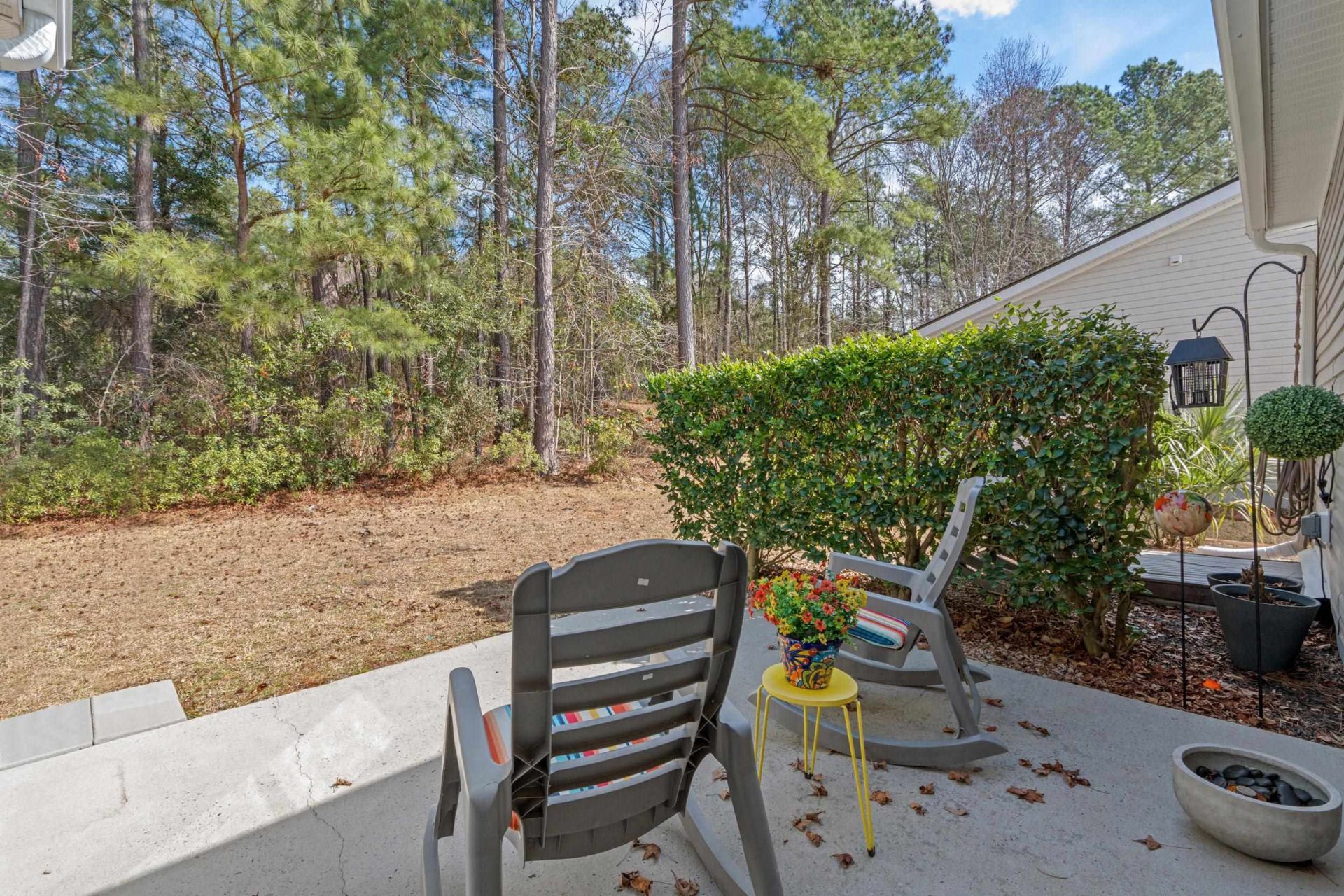 187 Lakeside Crossing Dr. Photo 33
