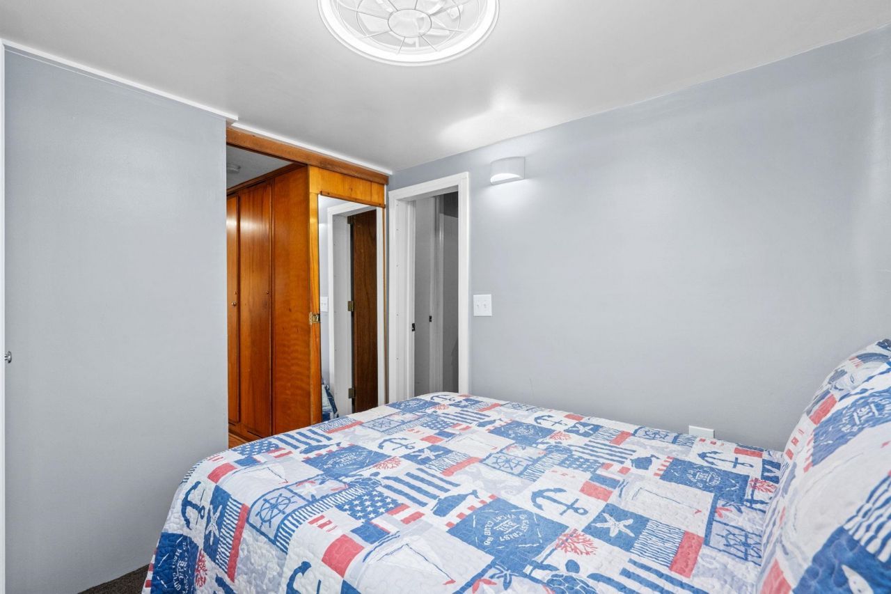 6001-1260 S Kings Hwy.  Photo 18