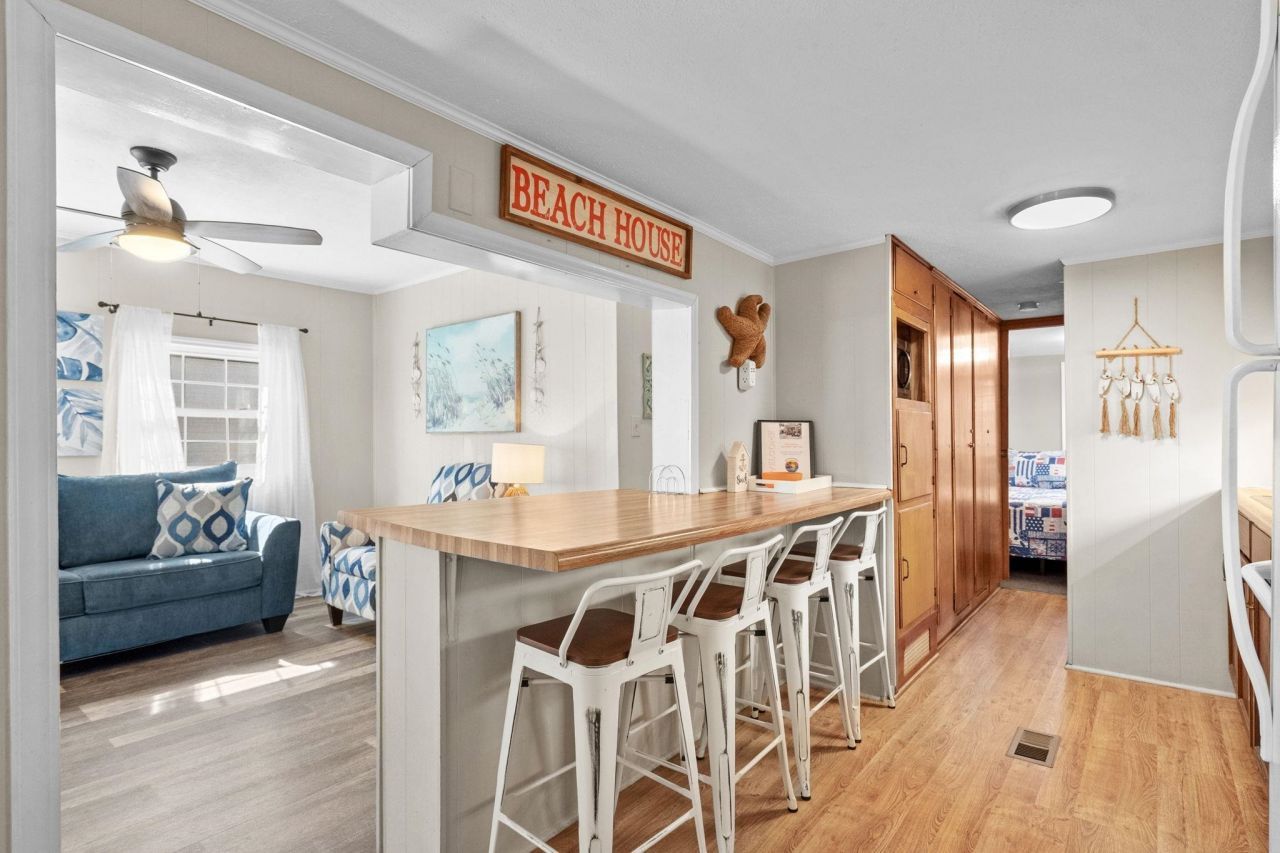 6001-1260 S Kings Hwy.  Photo 9