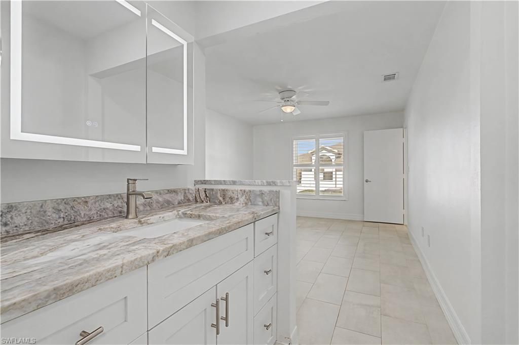 13281 Whitehaven Ln, Unit 406, Fort Myers, FL 33966 Photo