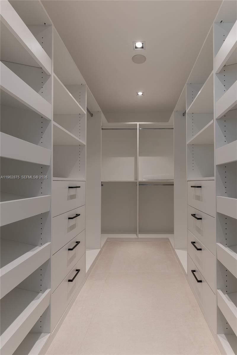 7300 SW 77th Ave , Miami, FL 33143 Photo