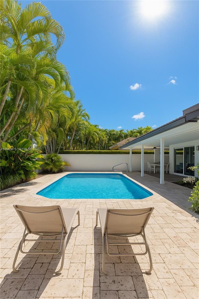 7300 SW 77th Ave , Miami, FL 33143 Photo