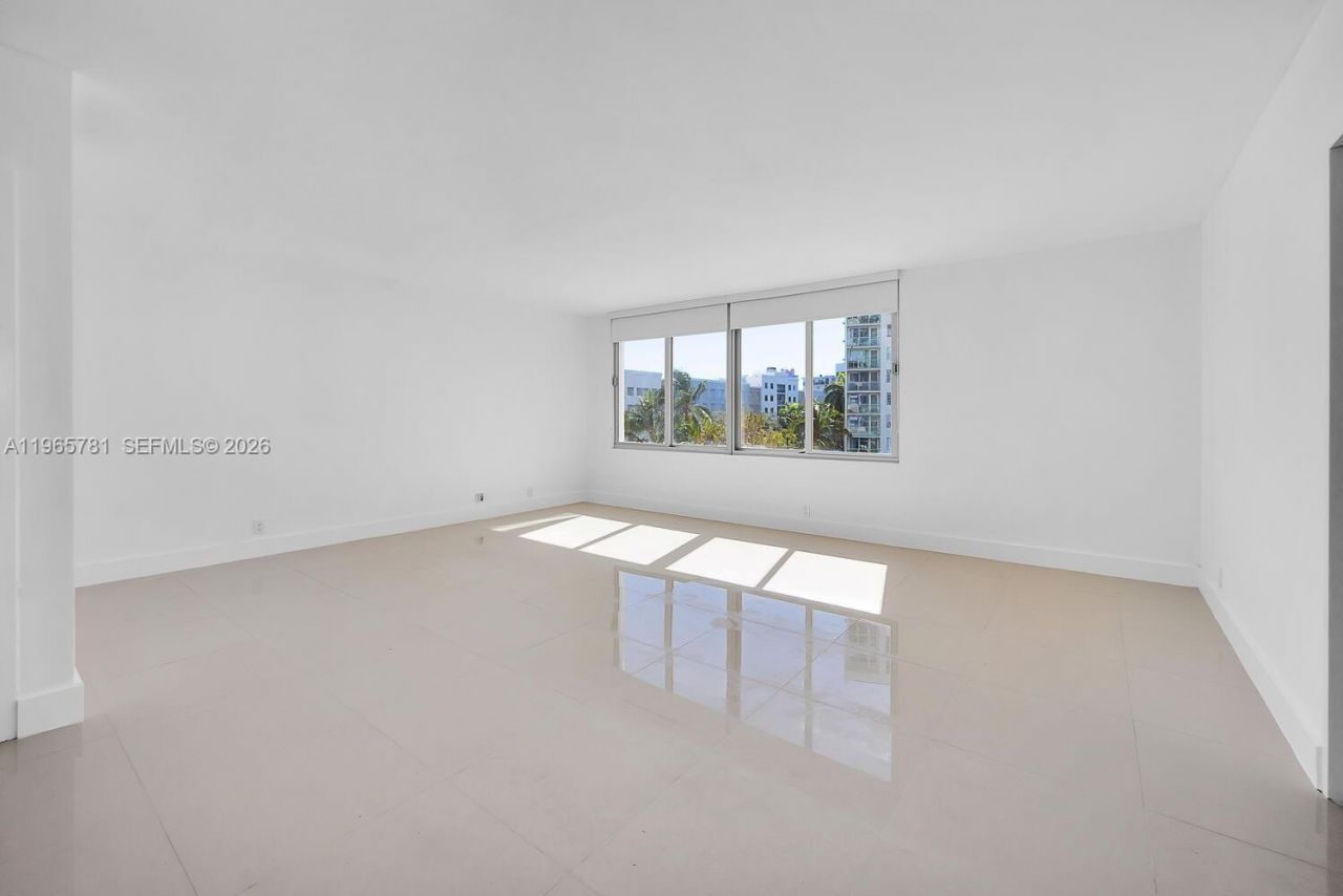 1000 West Ave, Unit 301, Miami Beach, FL 33139 Photo