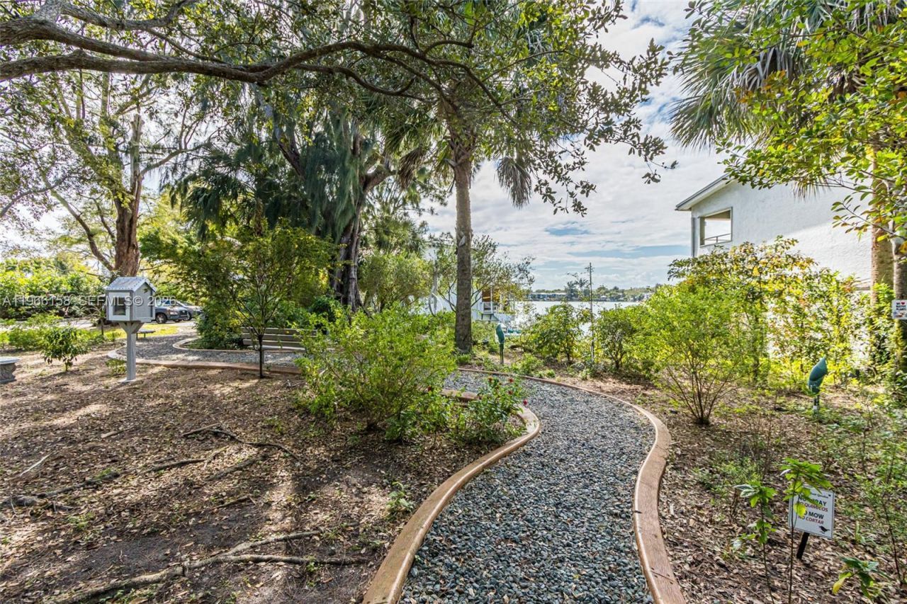 7123 SW 53rd Ln, Miami, FL 33155 Photo