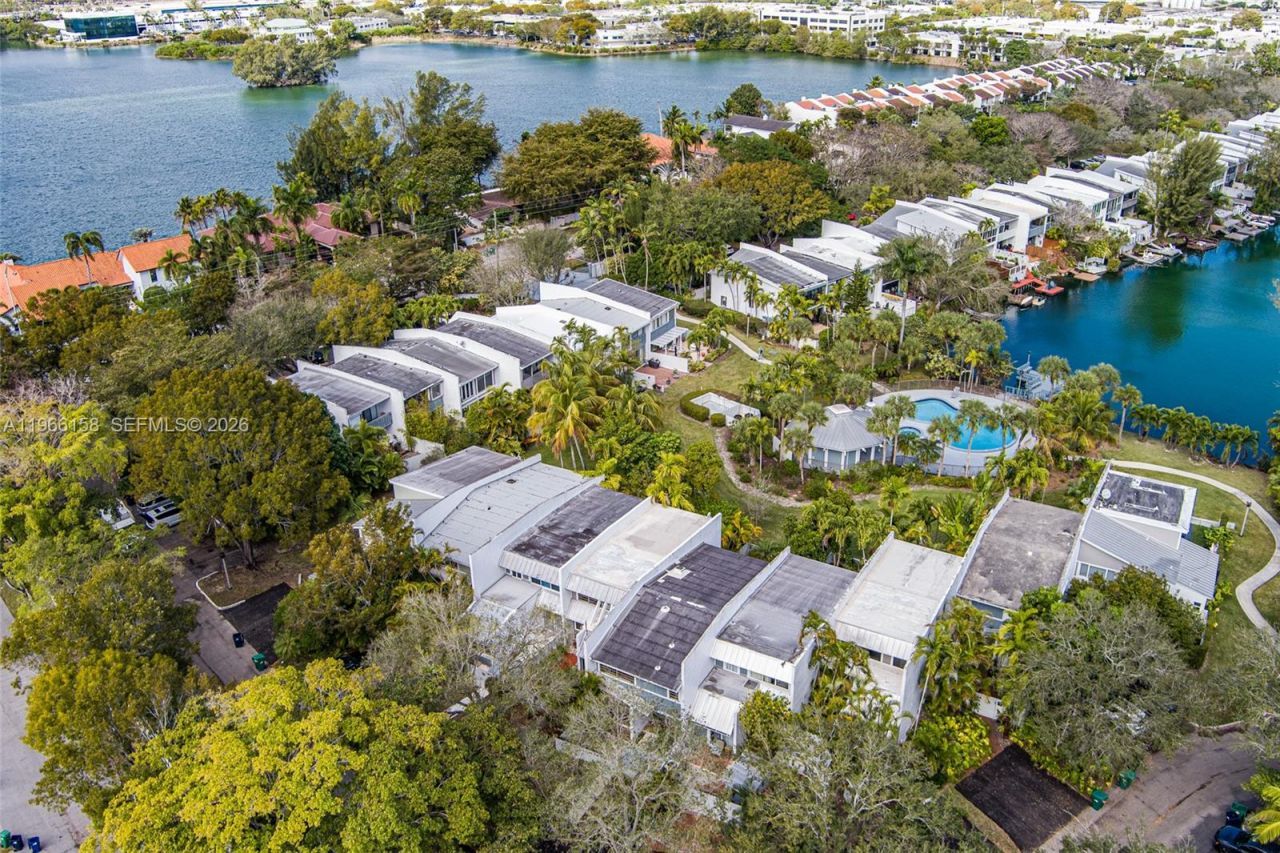 7123 SW 53rd Ln, Miami, FL 33155 Photo