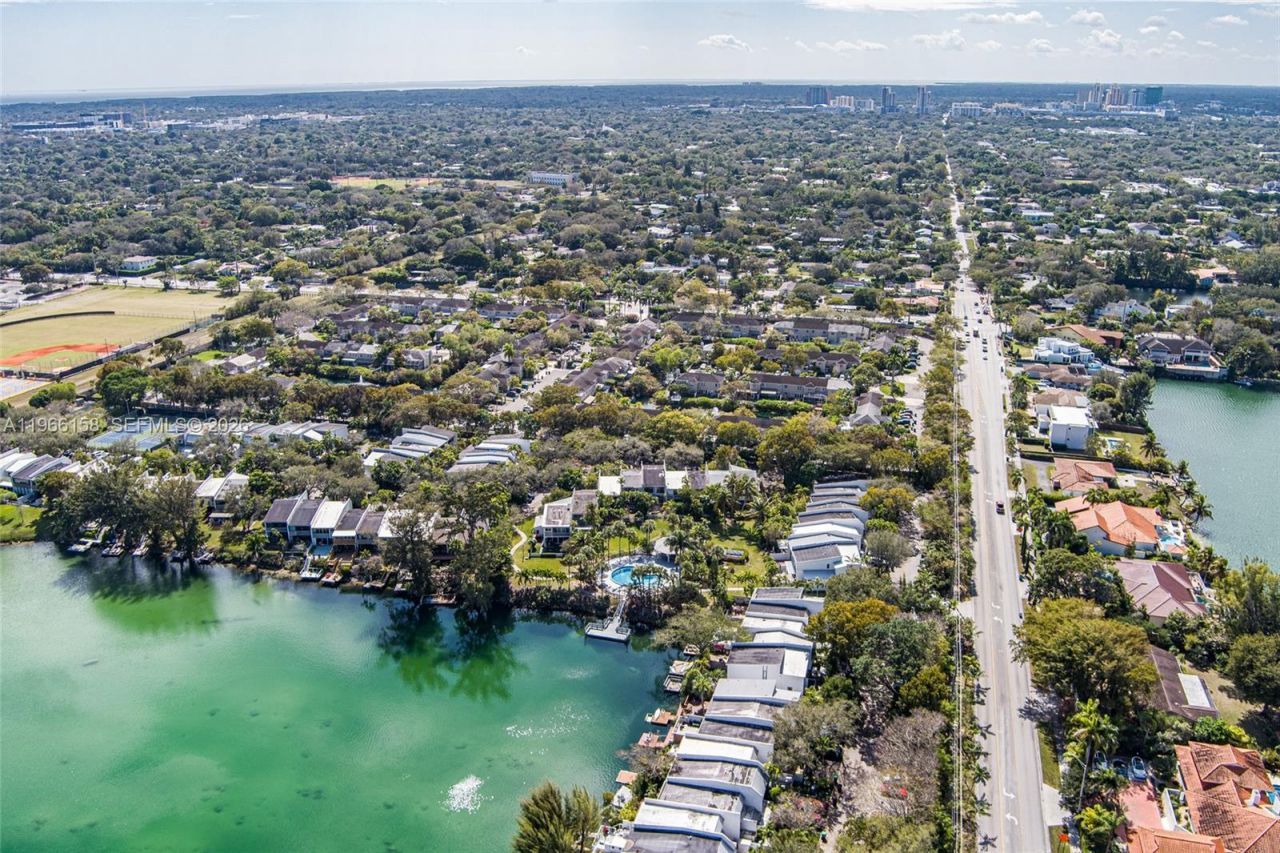 7123 SW 53rd Ln, Miami, FL 33155 Photo