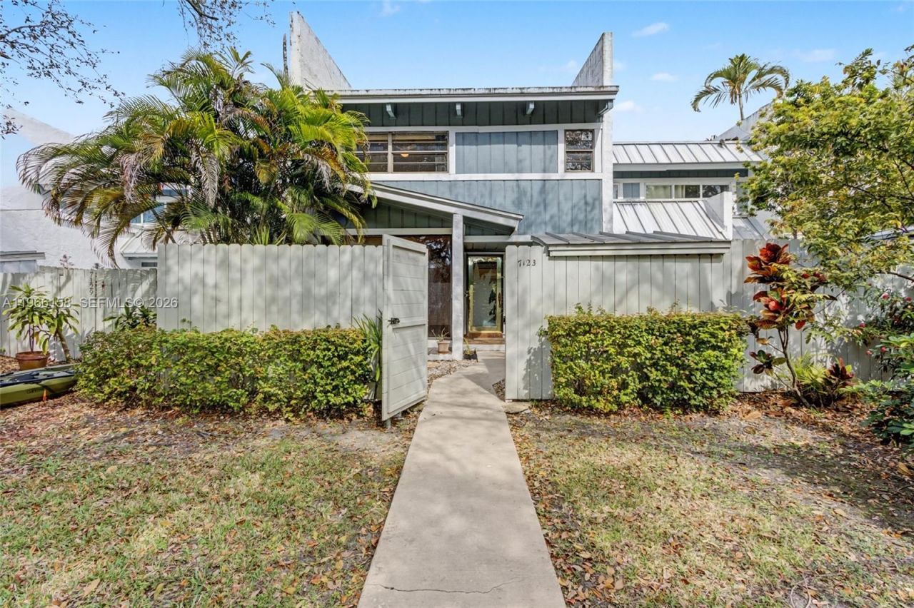 7123 SW 53rd Ln, Miami, FL 33155 Photo