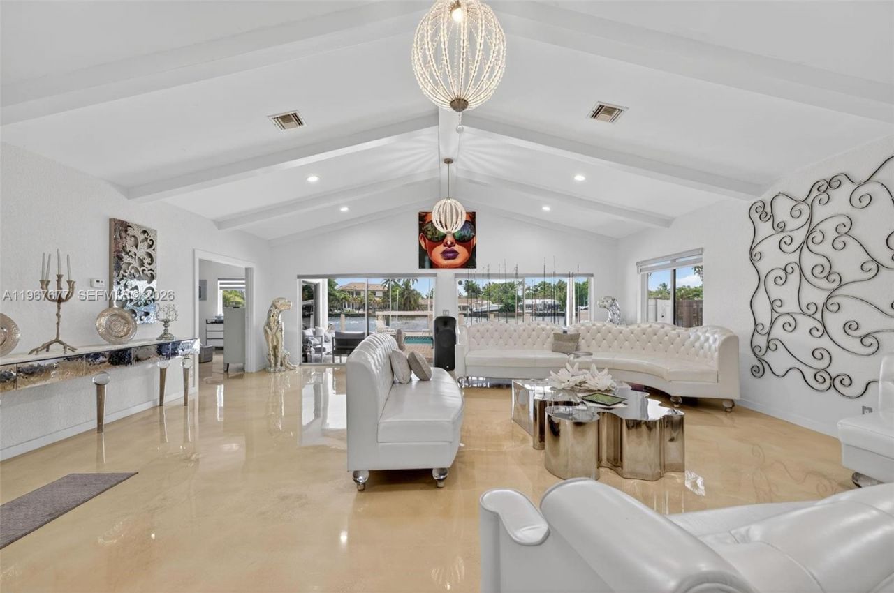 317 S Riverside Dr , Pompano Beach, FL 33062 Photo