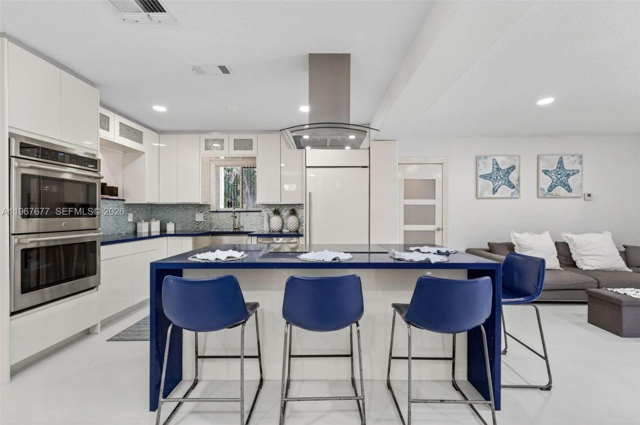 317 S Riverside Dr , Pompano Beach, FL 33062 Photo