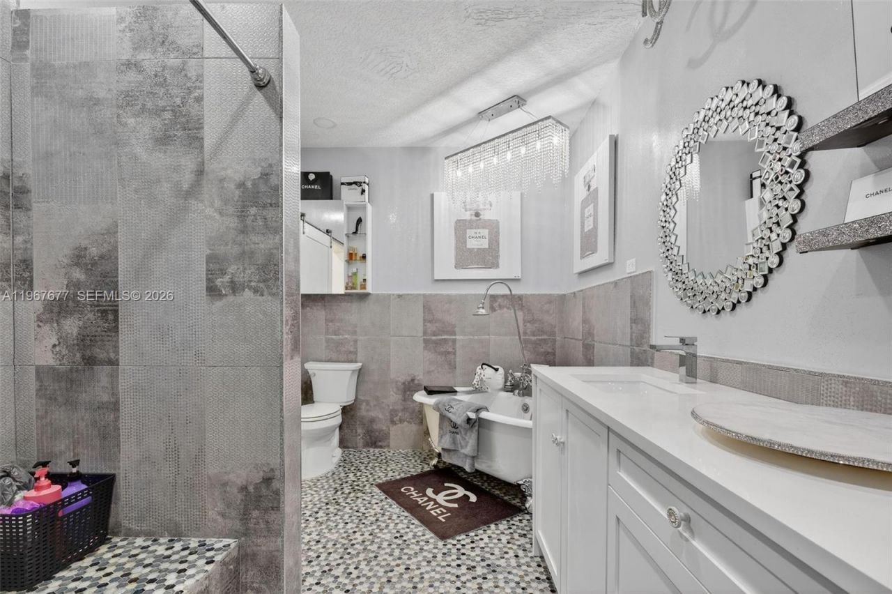 317 S Riverside Dr , Pompano Beach, FL 33062 Photo