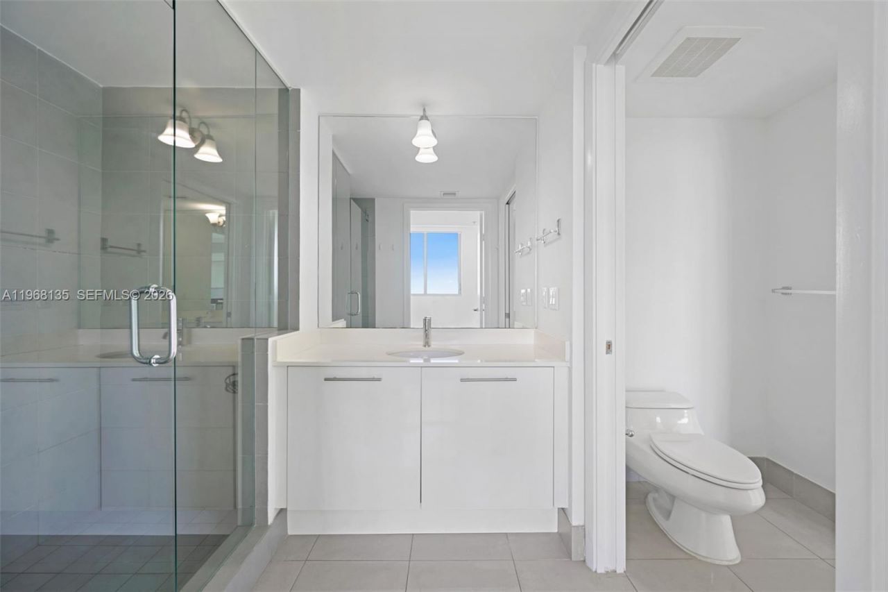 92 SW 3rd St, Unit 5109, Miami, FL 33130 Photo