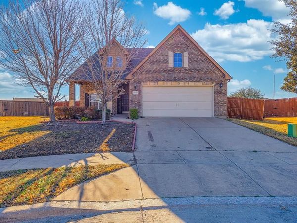 8537 Meadow Sweet Lane, Fort Worth, TX 76123