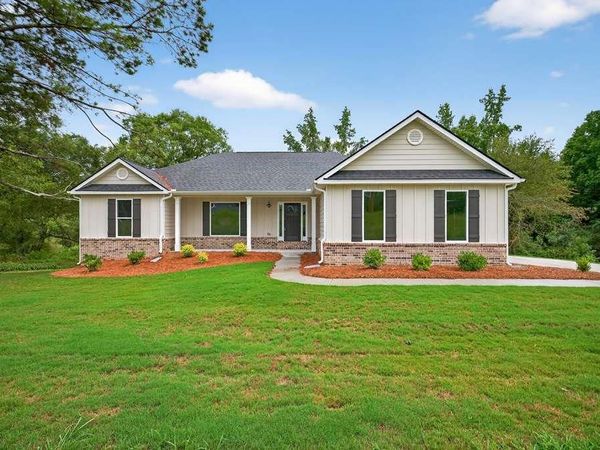 328 Advent Drive, Winder, GA 30680