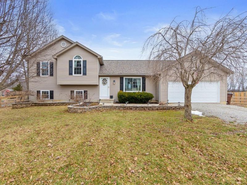 712 Blazing Trail, Oregonia, OH 45054 Photo 2