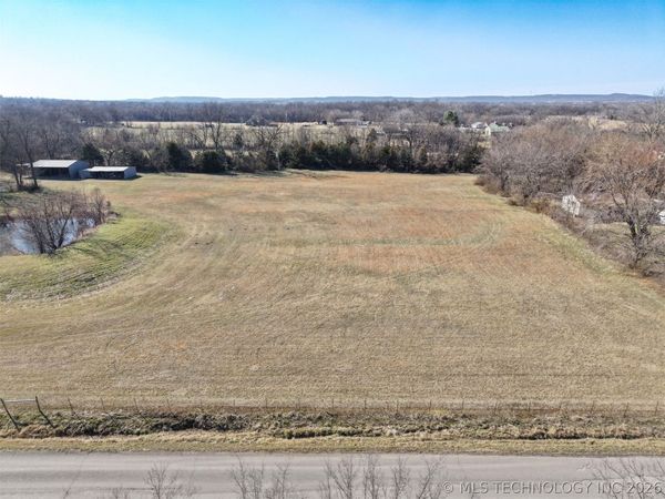 10622 N 20th West Avenue , Sperry, OK 74073