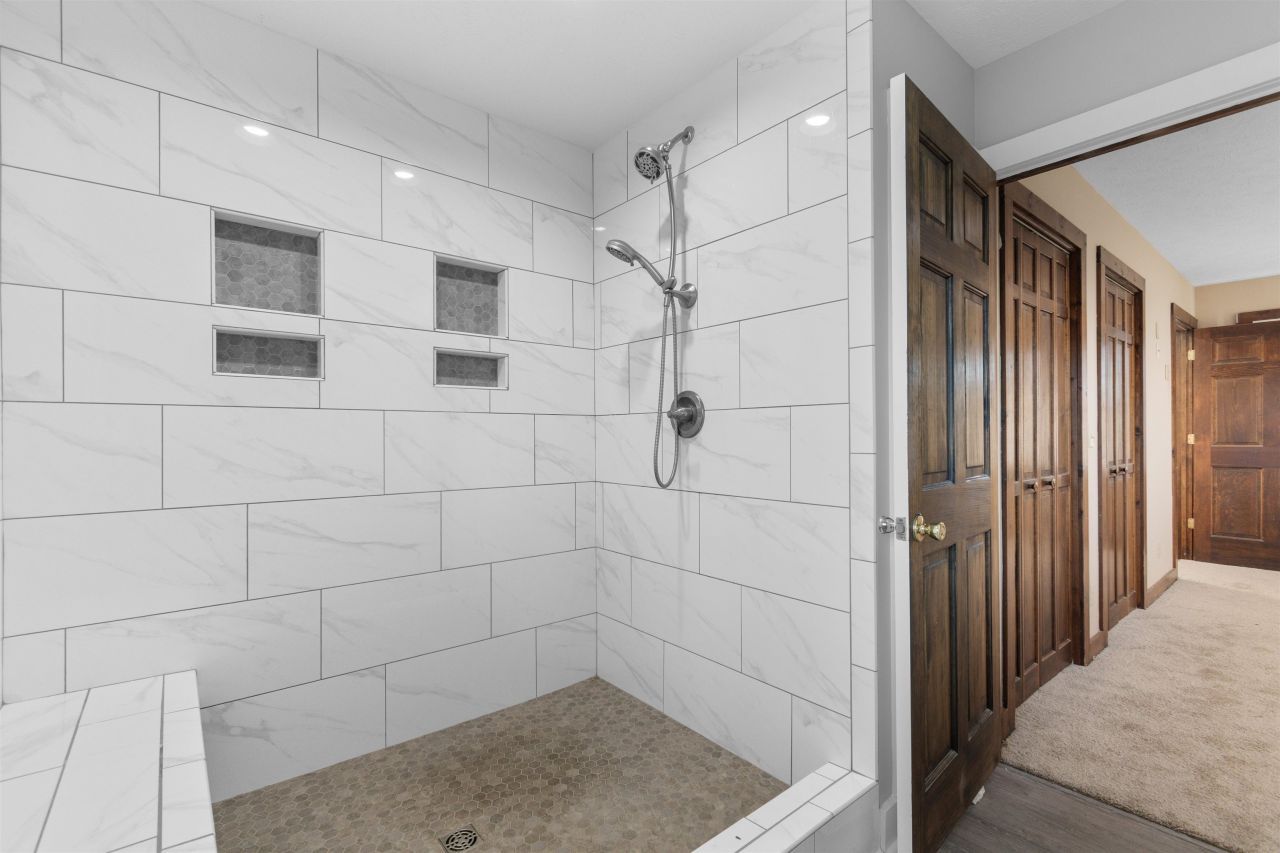 4995 Enoch Rd.  Photo 18