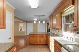 4995 Enoch Rd. photo 4