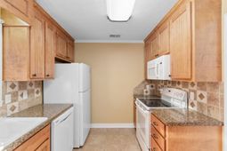 4995 Enoch Rd.  photo 4